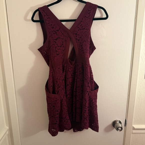 Free People Elegant Burgundy Lace Dress XS - Picture 5 of 8